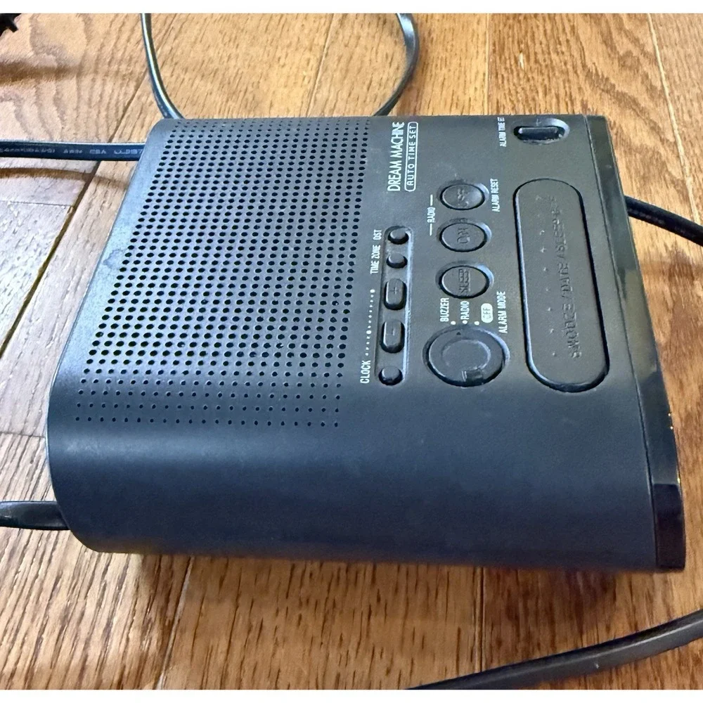 Sony Dream Machine FM/AM Digital Clock Radio Model ICF-C218 TESTED WORKS
